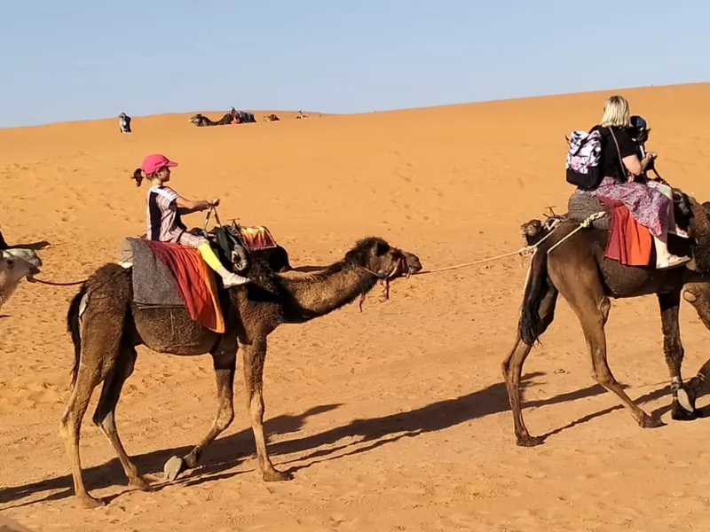 Circuit 3 jours : Fès – Merzouga – Vallée du Dadès – Ouarzazate – Marrakech